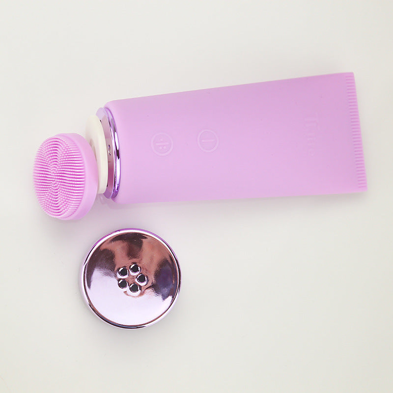 Silicone face cleanser